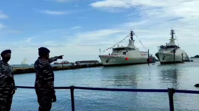 peluncuran 2 kapal perang: KRI Dorang-874, KRI Bawal-875