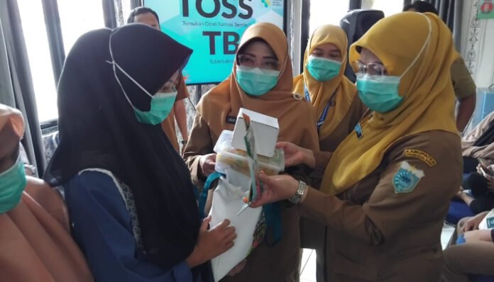 Cegah TBC, Bupati Pandeglang Imbau Cek Kesehatan.