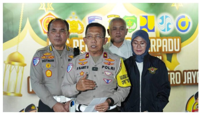 Dirgakkum Korlantas Polri Brigjen Pol Raden Slamet Santoso, Sudah 63 persen endaraan balik ke Jabodetabek (Doc. Korlantas Polri)