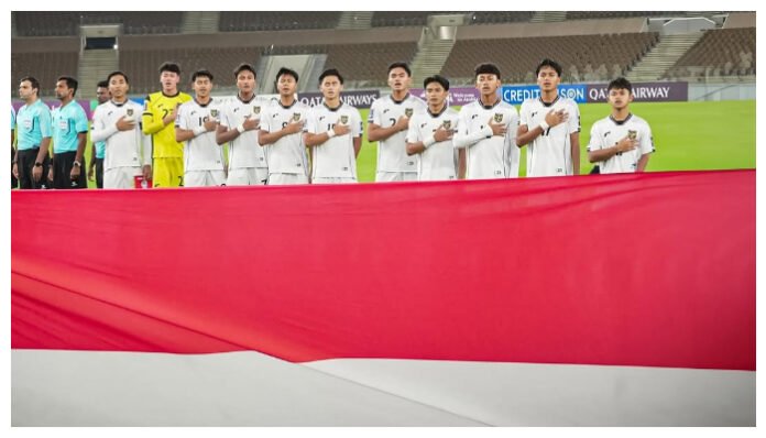 Para pemain Timnas U-17 Indonesia saat kontra Afghanistan pada laga pamungkas Grup C Piala Asia U-17 2025, di Stadion Prince Abdullah Al Faisal, Jeddah, Arab Saudi, pada Jumat dini hari, 11 April 2025. Garuda Muda Sempurna di Fase Grup dengan 9 Poin. (Foto: Instagram/@erickthohir)