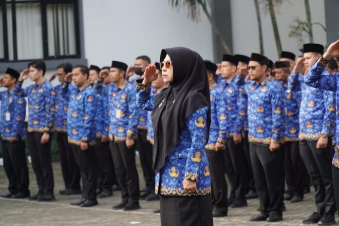 Bupati Pandeglang Dewi Setiani menghadiri acara HUT Ikatan Guru Taman Kanak-Kanak Indonesia ( IGTKI ) Kabupaten Pandeglang ke -75.