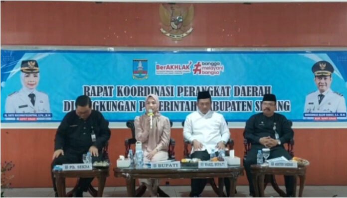 Rakor Perdana Bupati Serang di Aula Tb. Suwandi, Setda Kabupaten Serang, Jumat, 13 Juli 2025