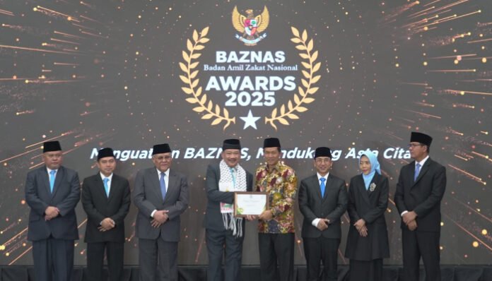 Gubernur Banten Raih Baznas Award 2025 Kategori Kepala Daerah Pendukung Zakat Nasional.