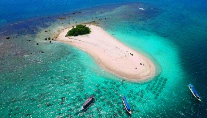 Ilustrasi Pulau Badul