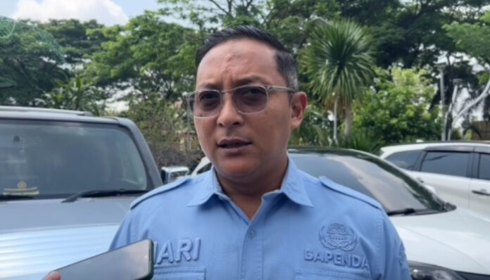 Kepala Bapenda Kota Serang W. Hari Pamungkas tanggapi revisi Perda PUK