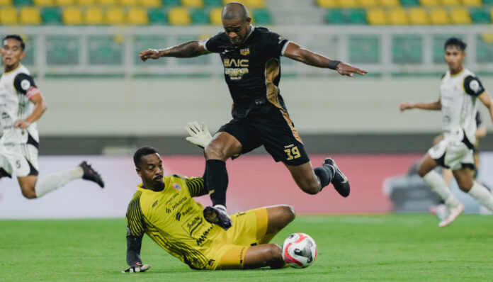 Persija taklukkan Dewa United 3-1, puncaki klasemen Super League 2025.