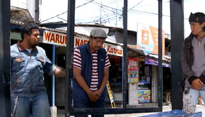 Nandi Juliawan ‘Encuy’ Pemeran Preman Pensiun. (Foto: YouTube/@dramaera2000)