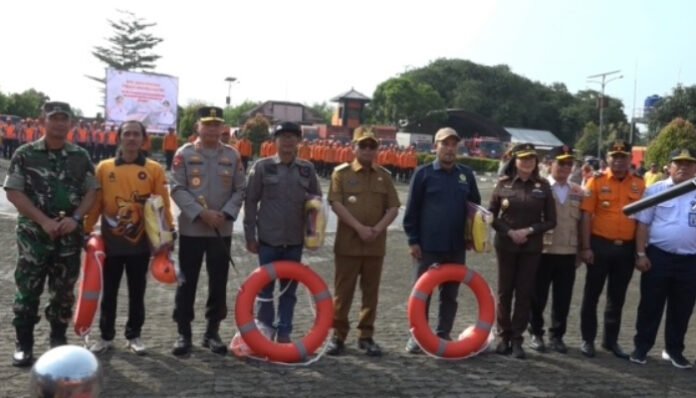 Andra Soni Pimpin Apel Kesiapsiagaan Bencana di BPBD Banten