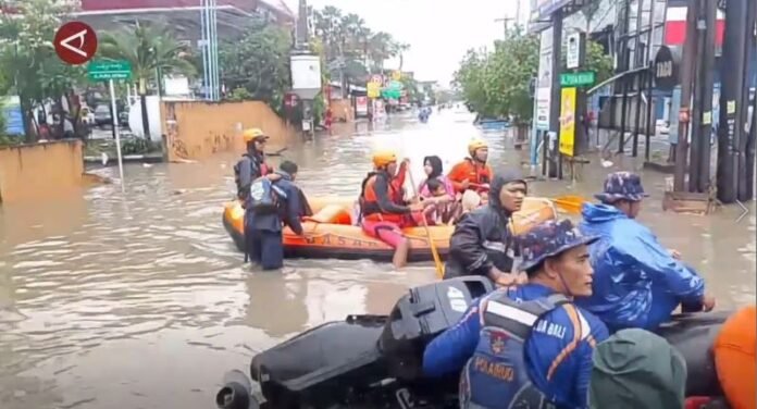 Banjir Besar Terjang Bali, Dua Warga Tewas di Jembrana.