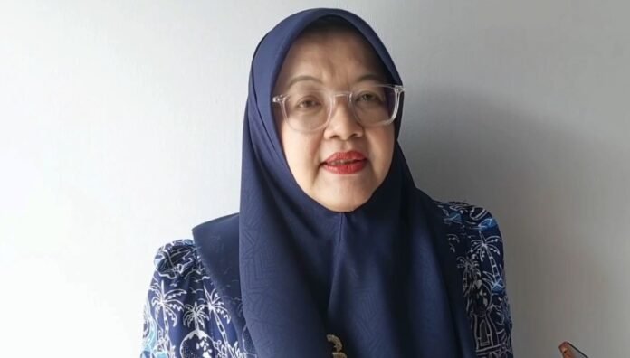 Diana Ardhianty Utami, Kepala Disnakertrans Kabupaten Serang menyapaikan bahwa Satgas Saber Pungli dan Calo Tenaga Kerja di Kabupaten Serang sudah berjalan (Bantentv.com/ Riki)