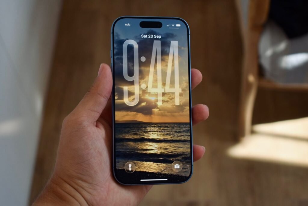 CIAMIK : Akhirnya Apple hadirkan teknologi ProMotion 120Hz. (Foto: X / @outofgalaxyy)