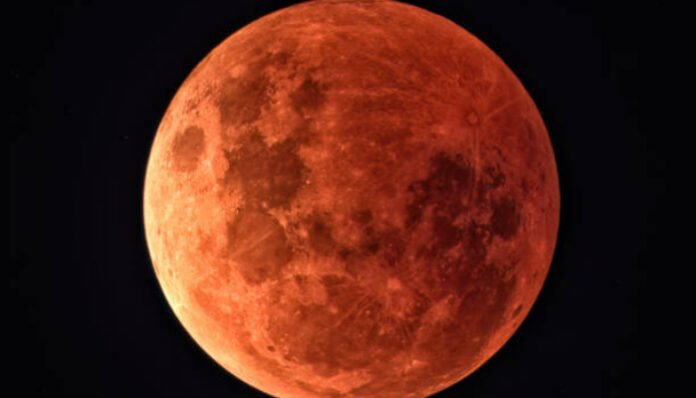 Ilustrasi Gerhana Bulan Total