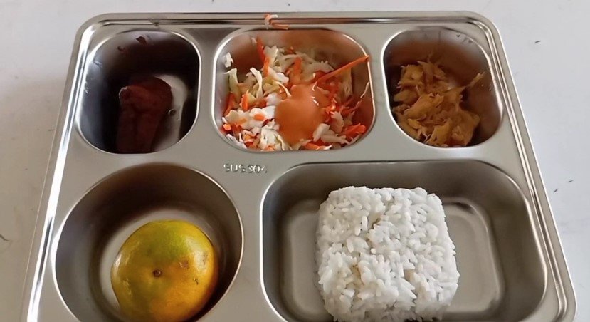 Menu Makan Bergizi Gratis (MBG) di SMKN 2 Pandeglang (Bantentv.com/ Rangga)