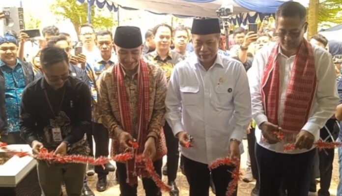 Menteri Koperasi Launching Koperasi Merah Putih di Lebak