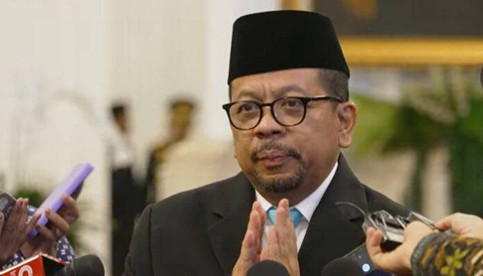 Kepala Staf Kepresidenan (KSP) Muhammad Qodari memberikan keterangan pers usai pelantikan, di Istana Kepresidenan, Jakarta, Kamis, 18 September 2025.