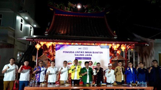 Para pemuda Lintas Iman dari berbagai organisasi kepemudaan di Provinsi Banten menggelar acara bertajuk “Pemuda Lintas Iman Provinsi Banten Saling Jaga” di Vihara Siddharta, Tangerang Selatan