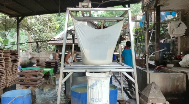 Tempat produksi tahu di Pandeglang, Banten (Bantentv.com/ Rangga)