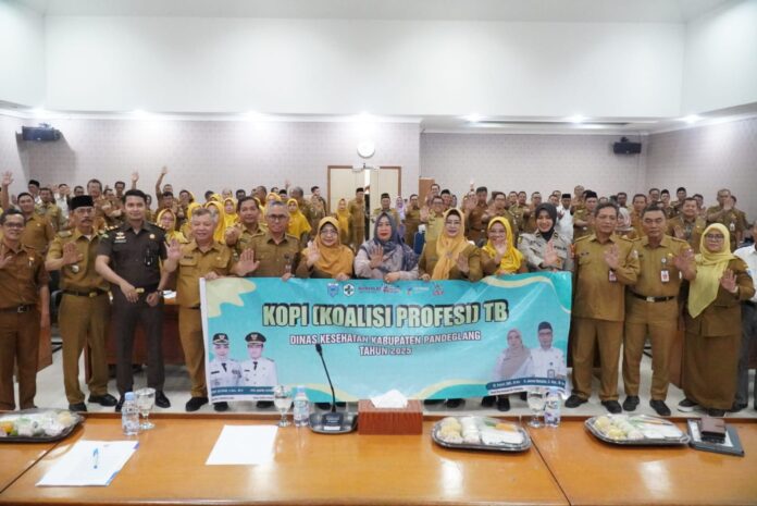 Rapat penguatan percepatan penangulangan TBC dan rencana aksi daerah dalam penanggulangan TBC (Bantentv.com/ Rangga)