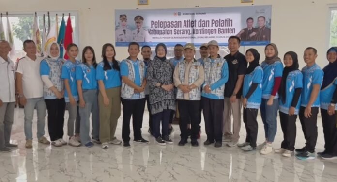 KONI Kabupaten Serang melepas kontingen yang akan berlaga di ajang PON Beladiri 2025 di Kudus, Jawa Tengah (Bantentv.com/ Riki)