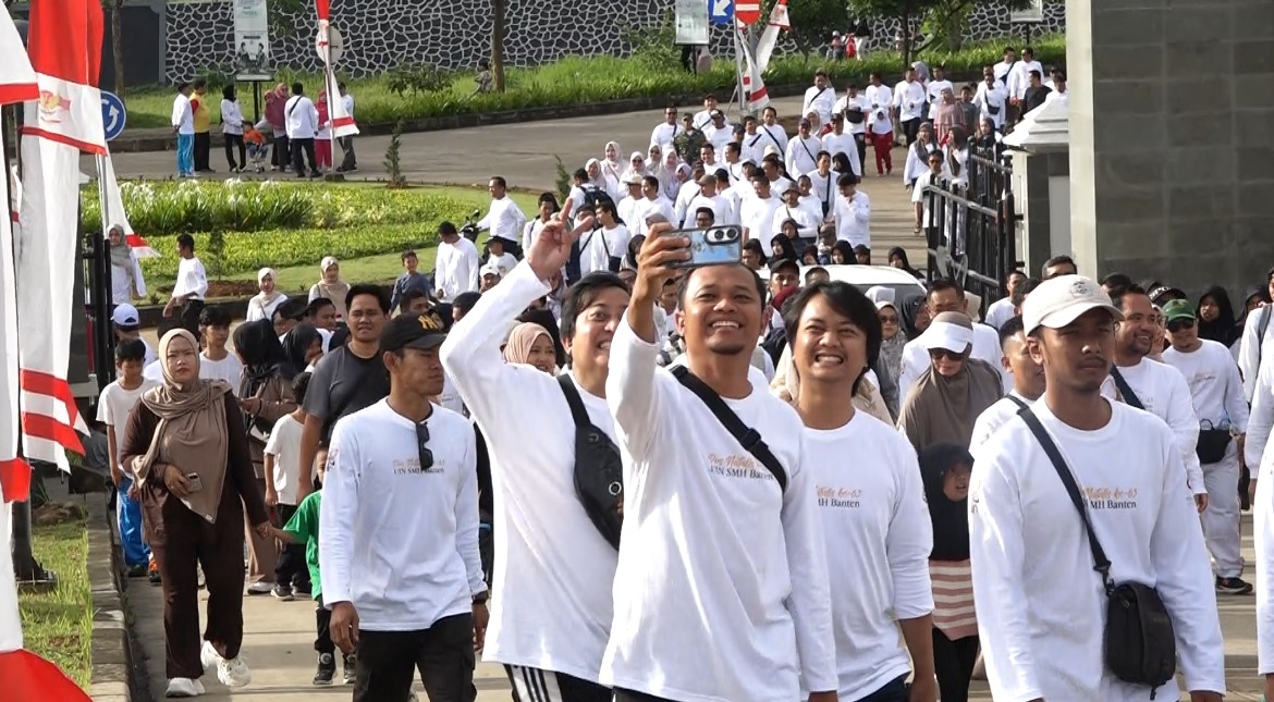 Funwalk mewarnai Dies Natalis ke-63 UIN SMH Banten  (Bantentv.com)