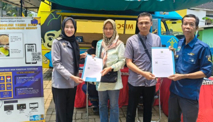 Kementerian Hukum (Kemenkum) Banten jemput bola, cetak sertifikat PT Perorangan Lewat Layanan ‘Si Kuda Cepat’.