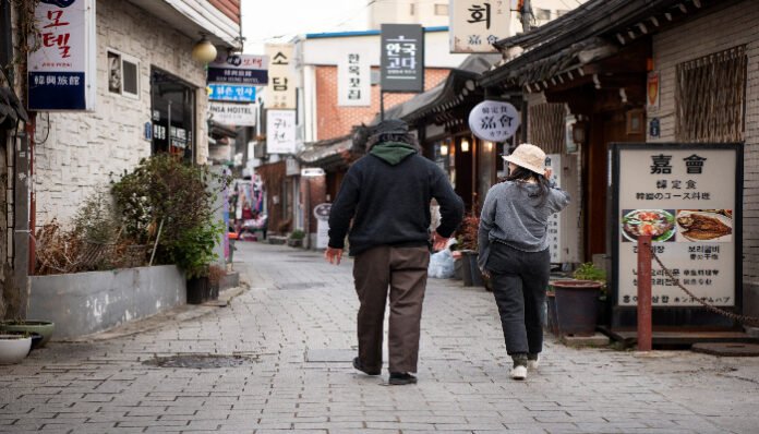 Lakukan Metode Japanese Walking, rasakan manfaatnya untuk jantung sehat (Freepik)