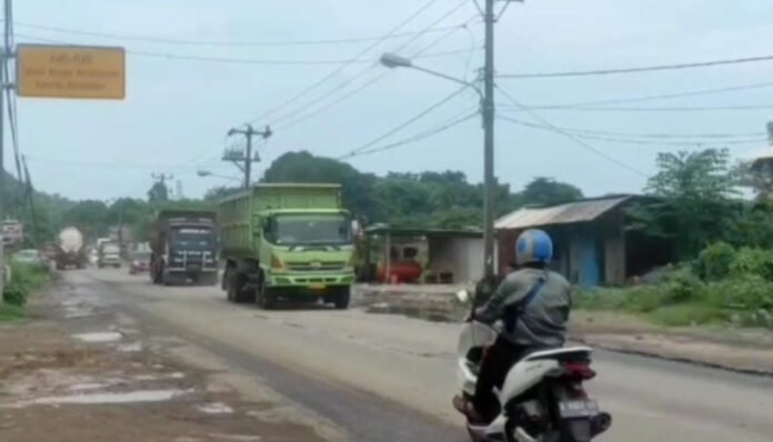 Truk Tambang di Banten Hanya Boleh Beroperasi Malam Hari
