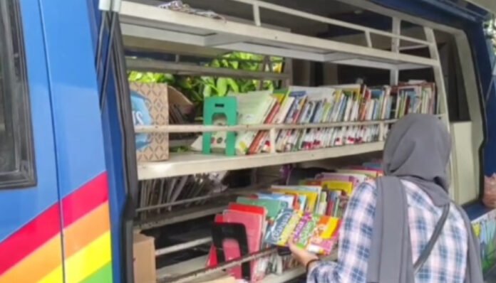 Perpustakaan keliling upaya mendorong budaya literasi Kota Cilegon