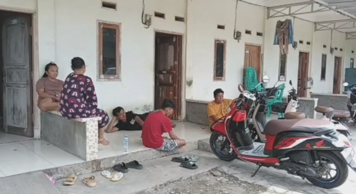 Relokasi belum tuntas, dua warga masih berada di area radioaktif Cikande (Bantentv.com/ Imron)