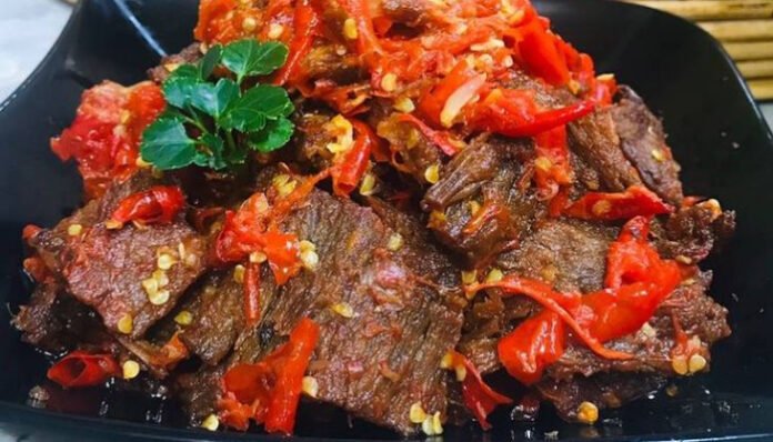 Resep dendeng pedas kering cita rasa lezat dari sapi lokal Banten.