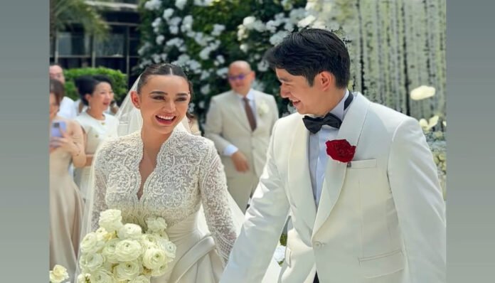 Sah! Amanda Manopo resmi jadi istri Kenny Austin (re-post Instagram Amanda Manopo)