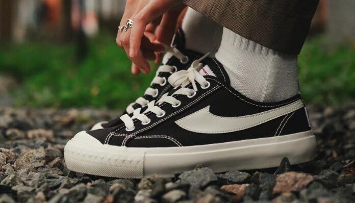 Sepatu Compass menjadi salah satu brand streetwear lokal yang kini mampu bersaing dengan merek internasional.