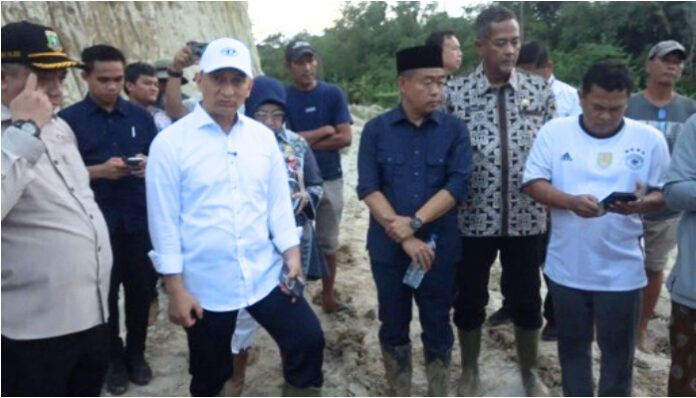 Wagub Banten Tegaskan Bakal Tutup Tambang Ilegal