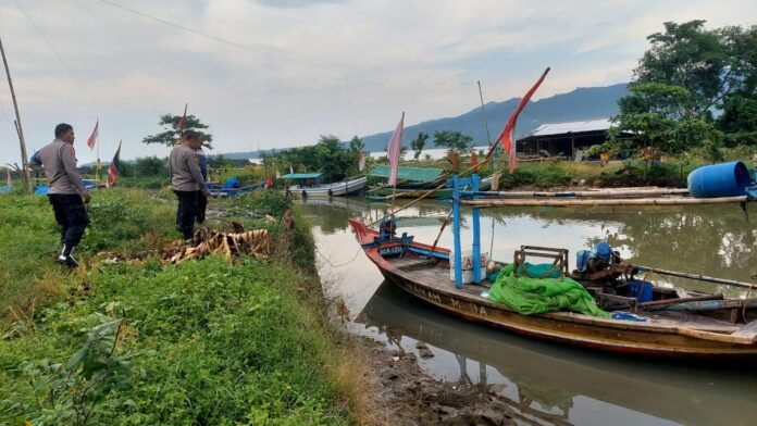 Nelayan asal Carita tewas disambar petir saat melaut di perairan Labuan (Bantentv.com/ Rangga)