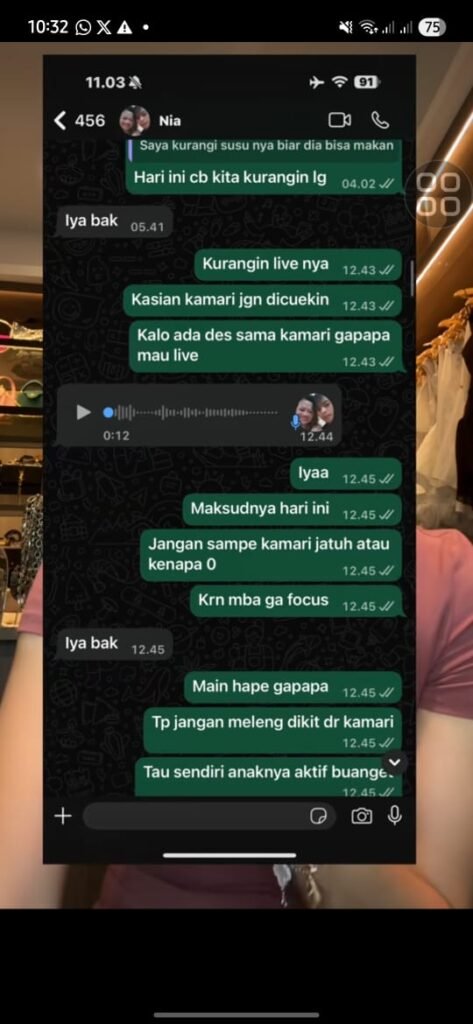 Bukti chat Jennifer dengan mantan pengasuh Kamari