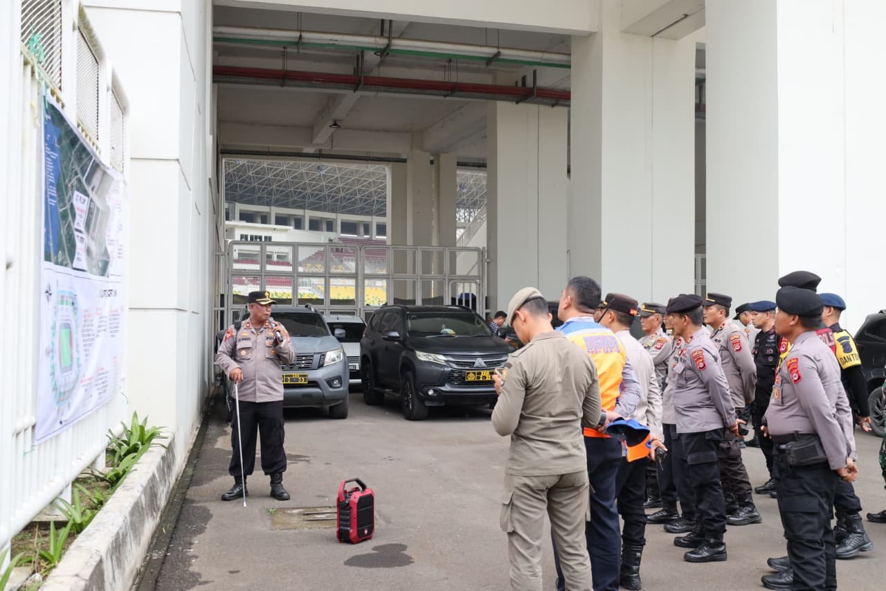 Polda Banten Siapkan 235 Personel Pengamanan pada pertandingan I-League Pegadaian Championship (Bantentv.com/ Imron)