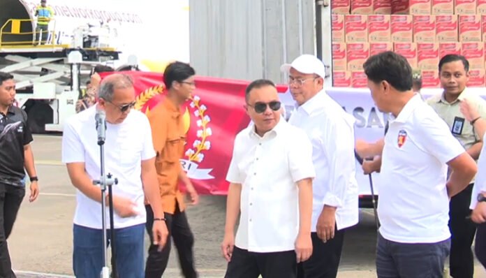 DPR RI Salurkan Bantuan Bencana Sumatera via Kargo Udara