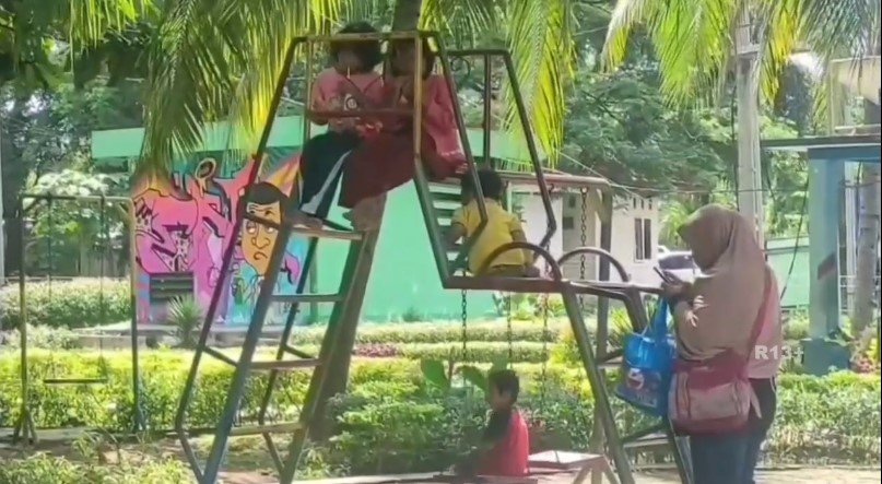 Anggota Komisi V DPRD Banten, Yeremia Mendrofa menyoroti lonjakan kasus anak hilang (Bantentv.com/ Hendra)