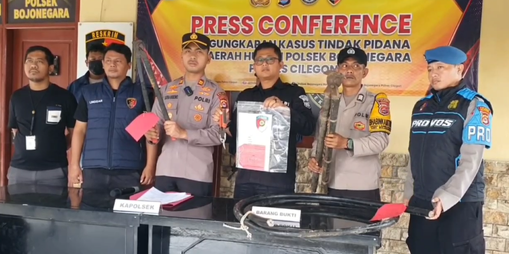 Unit Reskrim Polsek Bojonegara berhasil mengamankan maling spesialis kabel listrik (Bantentv.com/ Ali)