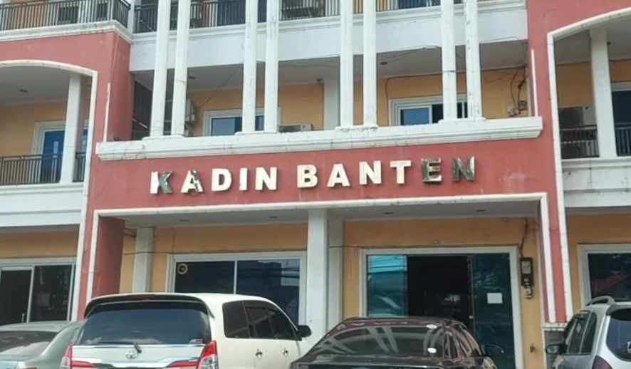 Agus Wisas ditunjuk menjadi Ketua Caretaker Kadin Kota Tangerang Selatan (Bantentv.com/ Hendra)