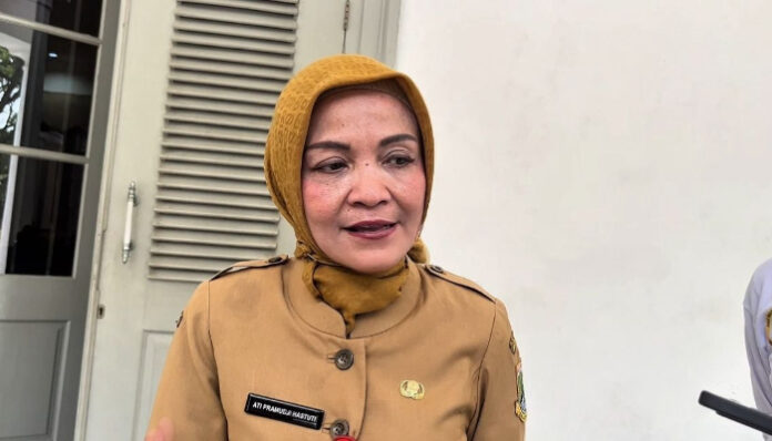Kepala Dinkes Provinsi Banten, Ati Pramudji Hastuti