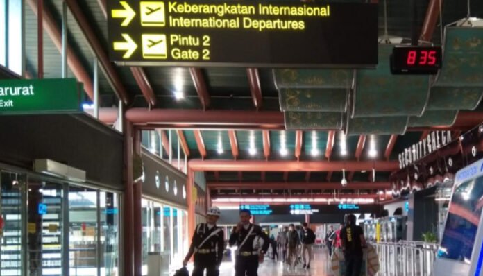 Jelang Nataru, Harga Tiket Pesawat Hingga Kereta Api Diskon Hingga 30%