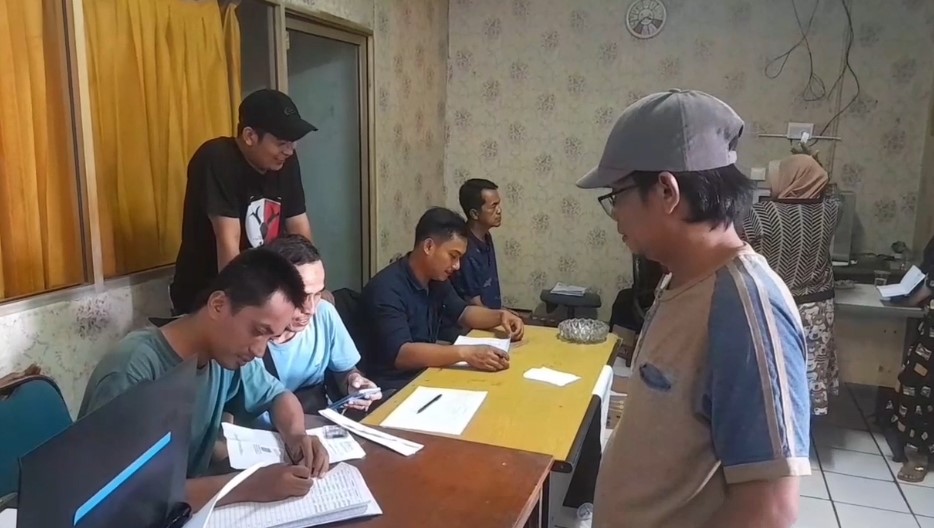 Ratusan pedagang di kawasan Jalan Sunan Kalijaga mulai bersiap menempati lokasi baru di Pasar Semi Narimbang Mulia (Bantentv.com/ Nano)