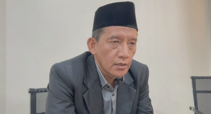 DPRD meminta pengusaha untuk mematuhi Keputusan Gubernur untuk melakukan pembatasan jam operasional truk tambang (Bantentv.com/ Hendra)