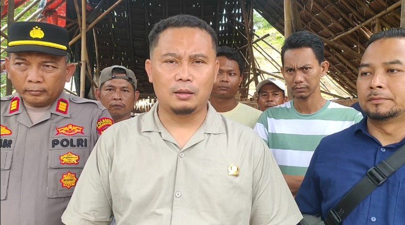 Tanah negara di kelurahan Serang kecamatan Taktakan kota Serang diklaim pengusaha untuk galian (Bantentv.com/ Jaya)