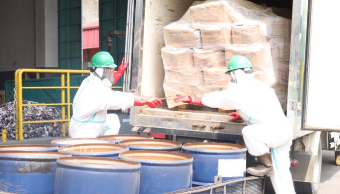 Pemerintah Musnahkan Udang Terkontaminasi Cs-137