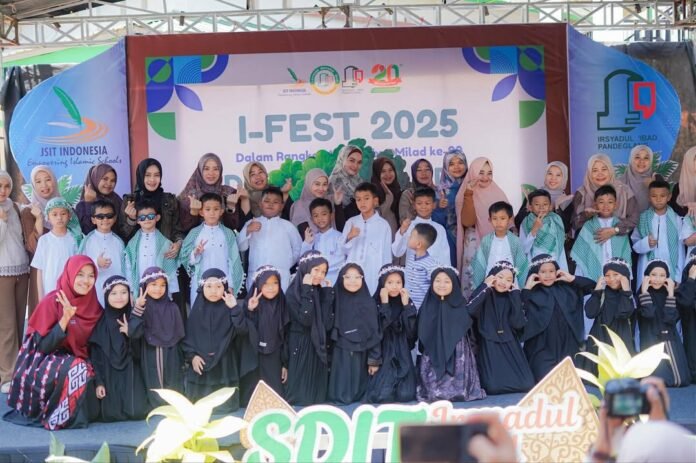 Kegiatan I-Fest 2025 SDIT Irsyadul Ibad berlangsung meriah pada Sabtu, 1 November 2025 (Bantentv.com/ Rangga)