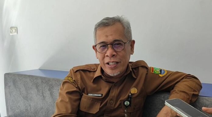 Kepala Dinkop UKM Cilegon, Didin S. Maulana menyatakan gerai Koperasi Merah Putih di Kota Cilegon masih tergolong minim (Bantentv.com/ Ali)