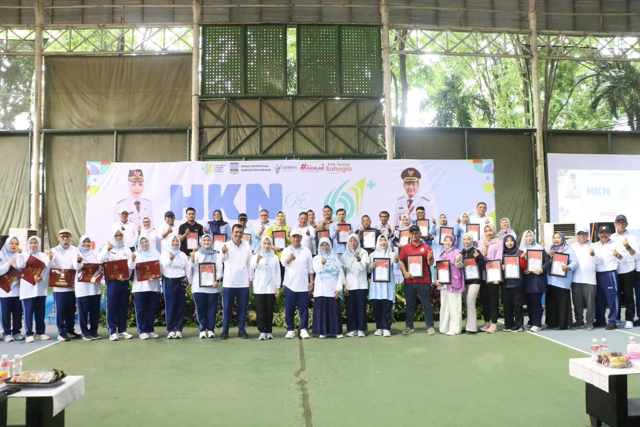 Momentum puncak Peringatan Hari Kesehatan Nasional (HKN) ke-61 tingkat Kabupaten Serang (Bantentv.com/ Riki)