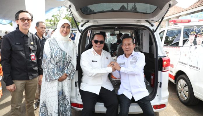 Pemkot Serang hadirkan layanan Ambulans TRC 112 berbasis CSR. (Foto: Istimewa)